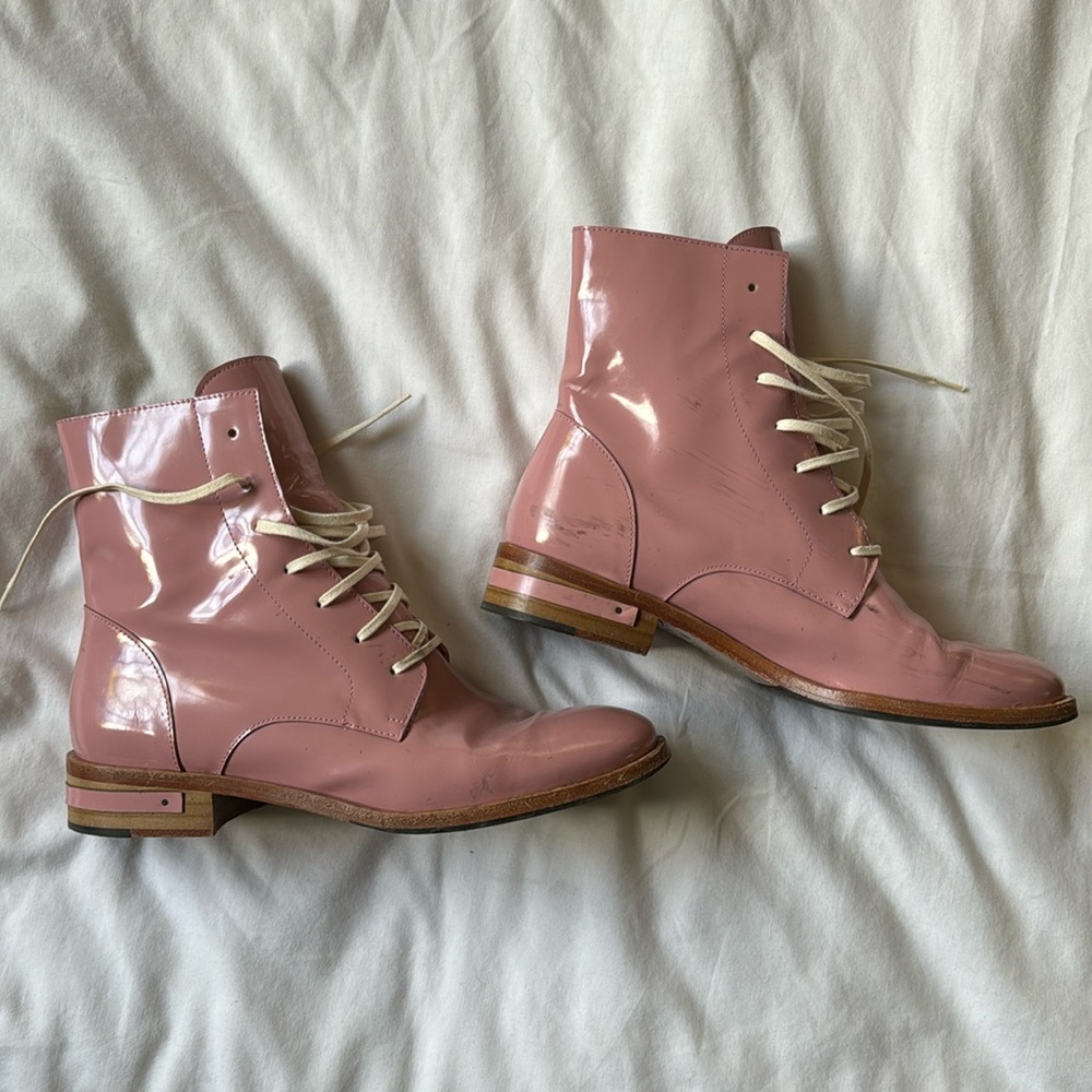 Freda Salvator size 6 pink patent leather army boots